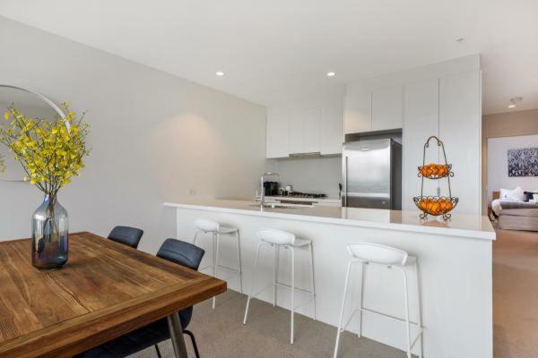 Experience Platinum Hotel Apartments Melbourne Luaran gambar
